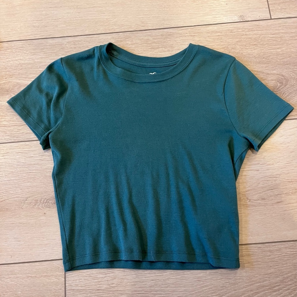 Hollister Dark Green Short Sleeve Tee